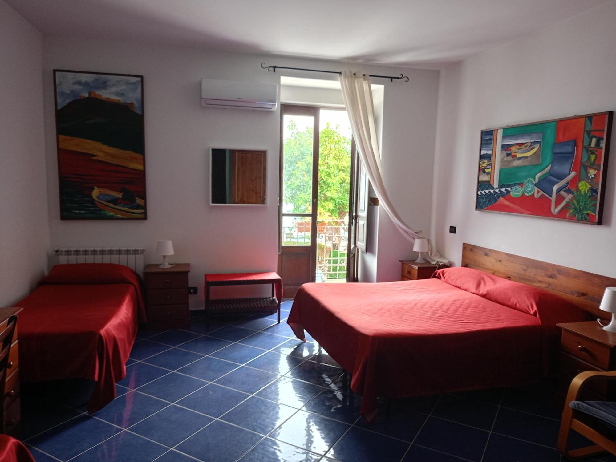 מלון מילאצו Bed& Breakfast Maredomus מראה חיצוני תמונה
